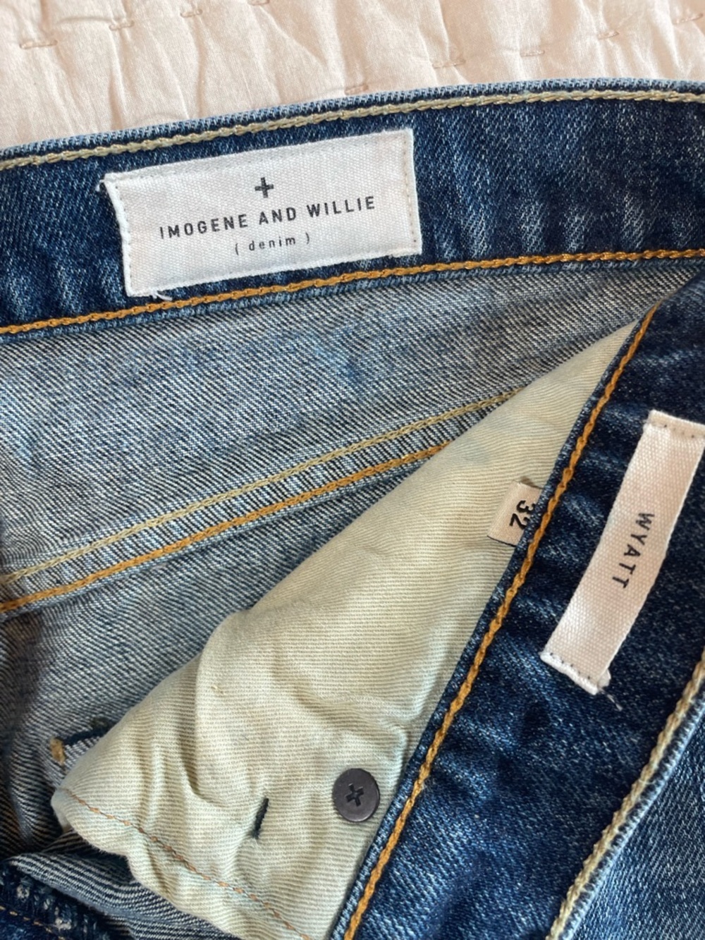 imogene + willie Wyatt Women’s Blue Denim Jeans